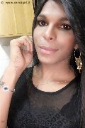 Roma Trav Thais Melo 388 32 39 396 foto selfie 176